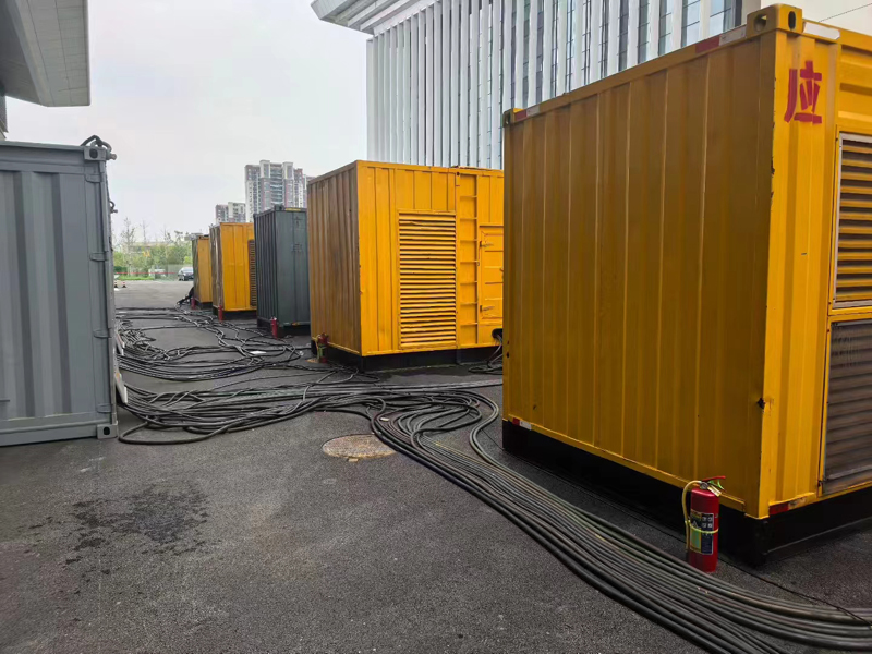 湖滨不同季节柴油发电机组保养有哪些注意事项?