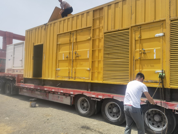 湖滨发电机出租100KW发电机需要什么规格的电缆线？
