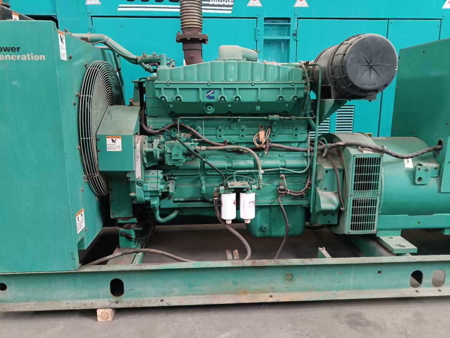 湖滨过载会对 600kW 柴油发电机组造成哪些损害？
